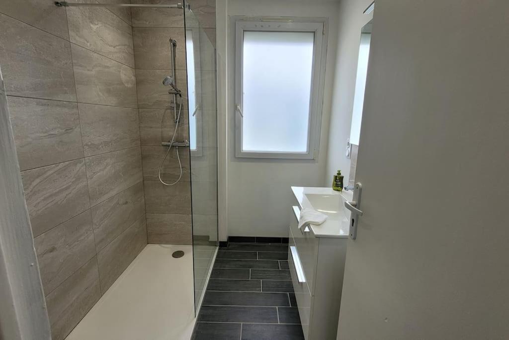 Bel Appartement T5 Neuf Avec 4 Chambres Tarbes Ngoại thất bức ảnh