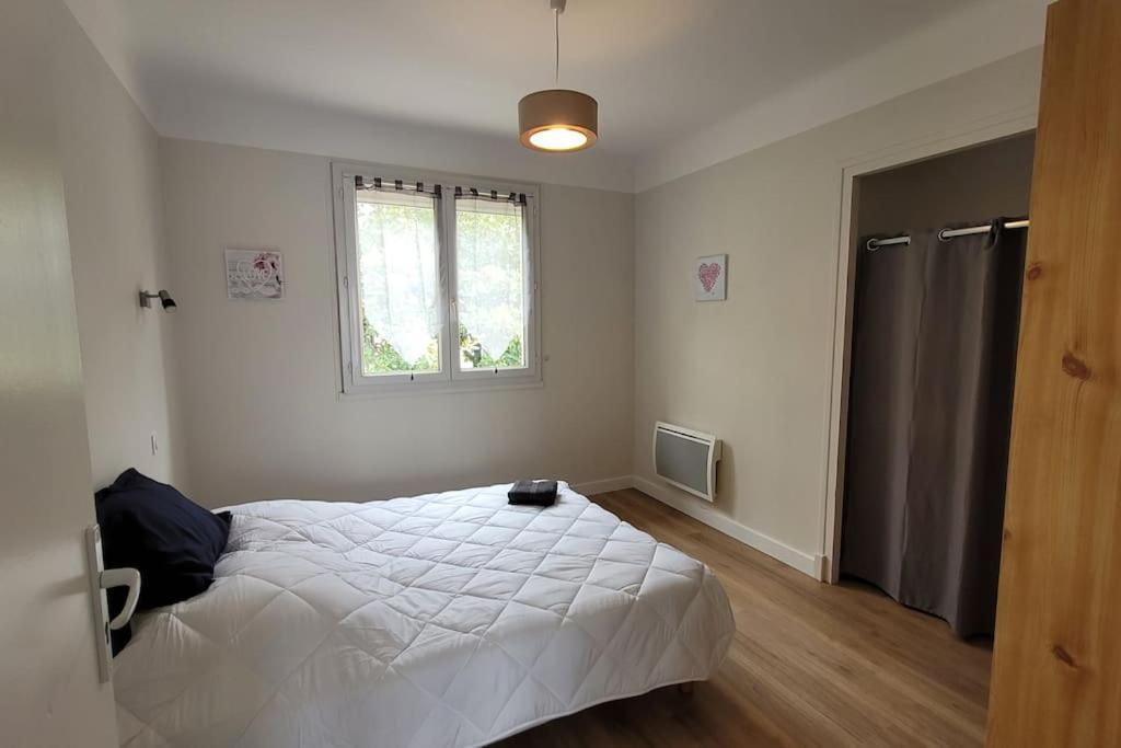 Bel Appartement T5 Neuf Avec 4 Chambres Tarbes Ngoại thất bức ảnh